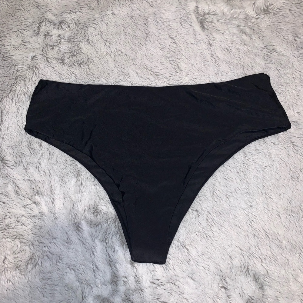Zaful Cheeky Black Bikini Bottom